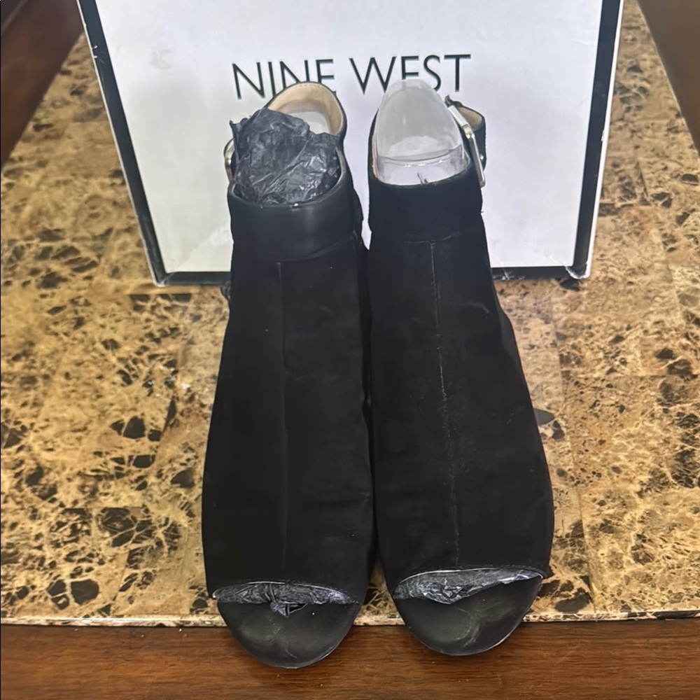 Nine West Black Heeled Boots with Metallic Accents
